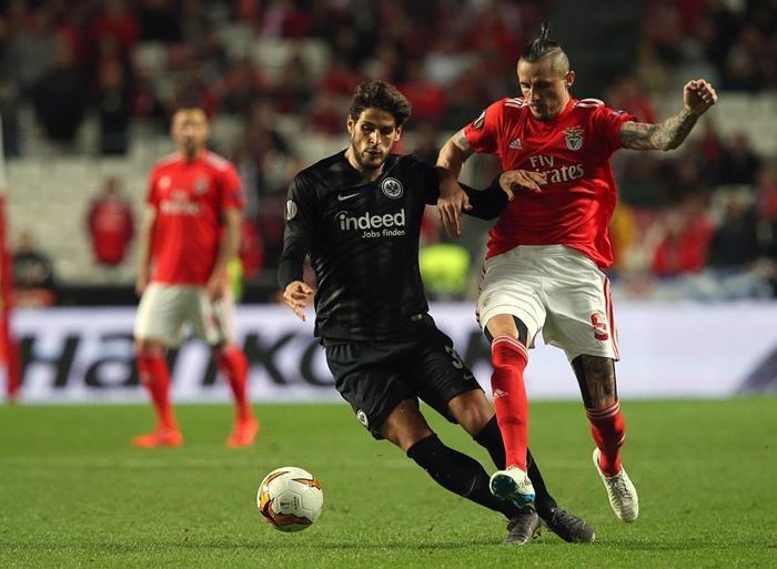 Fenerbahçenin transfer hedefi Ljubomir Fejsa Ali Koç bizzat devrede