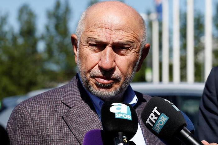TFF Başkanı Nihat Özdemirden flaş sözler: 2010-2011 sezonu şampiyonu...