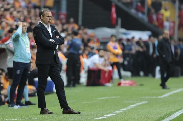 Şenol Güneşin yerine kim gelecek İşte Beşiktaşın yeni hoca adayları