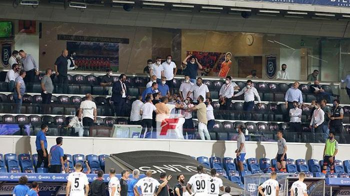 SON DAKİKA Başakşehir - Denizlispor maçında büyük olay Yumruklar konuştu...