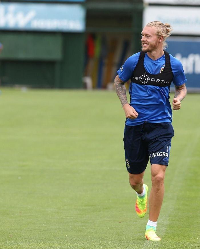 Simon Kjaer
