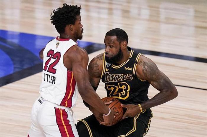 LeBron Jamesi çıldırtan 9 saniye