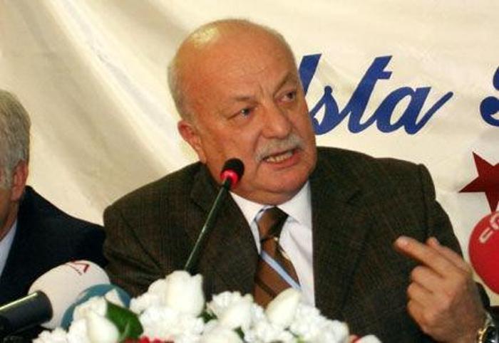 SADRİ ŞENER