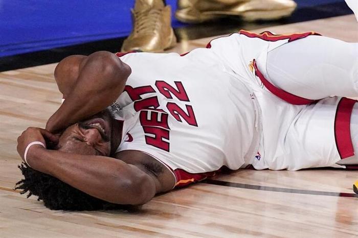 LeBron Jamesi çıldırtan 9 saniye