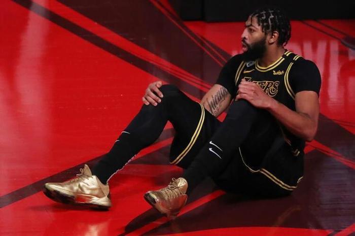 LeBron Jamesi çıldırtan 9 saniye