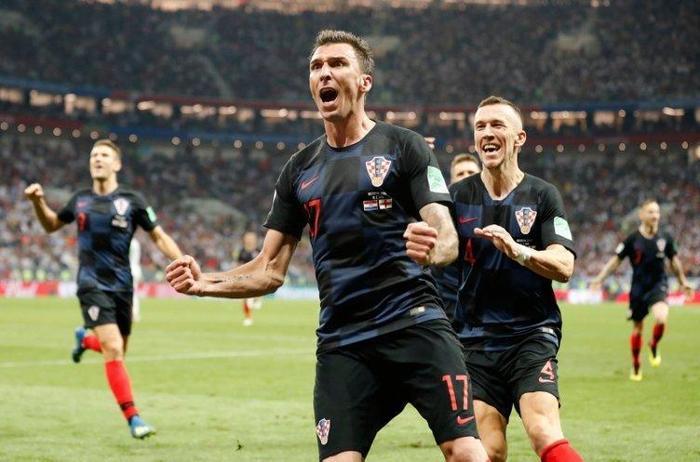 Mandzukicin Beşiktaşa transferi neden yattı İşte o neden...