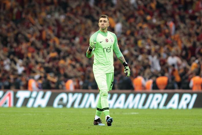 Kısa mesaj (Mehmet Demirkol)