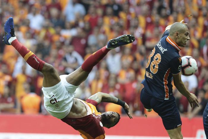 Fanatik yazarlarının Galatasaray - Medipol Başakşehir maçı yorumları