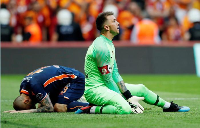Fanatik yazarlarının Galatasaray - Medipol Başakşehir maçı yorumları