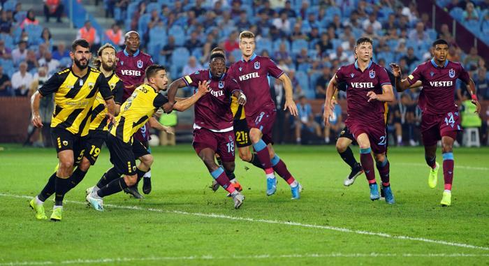 Fanatik yazarlarının Trabzonspor - AEK maçı yorumları