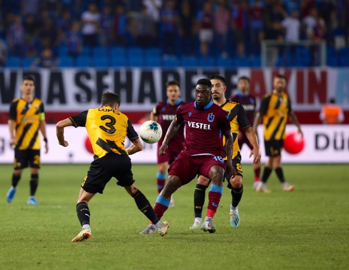 Fanatik yazarlarının Trabzonspor - AEK maçı yorumları