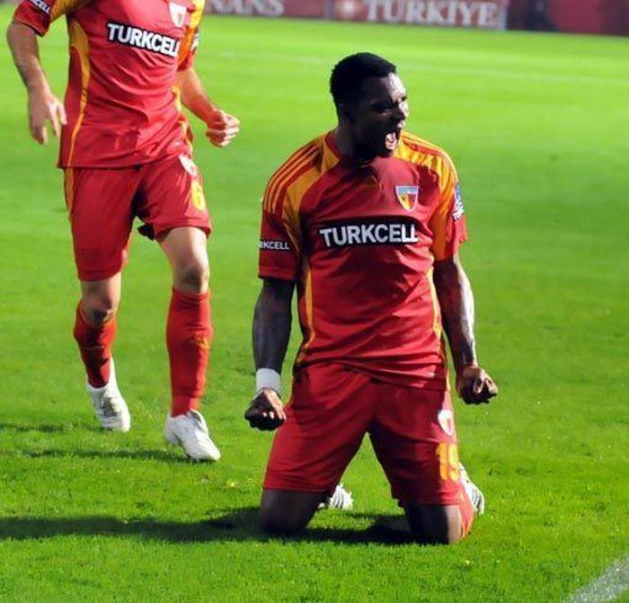 İLK YARININ OYUNCUSU