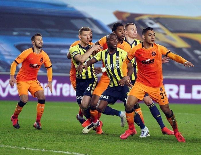 Son dakika: Fenerbahçeden Galatasaray derbisi sonrası tarihi VAR kararı