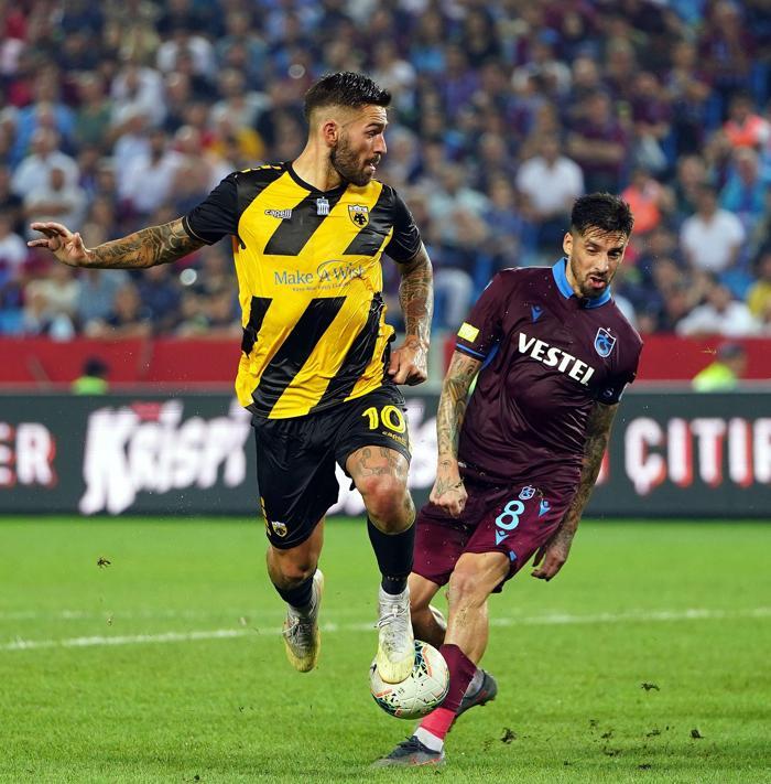 Fanatik yazarlarının Trabzonspor - AEK maçı yorumları