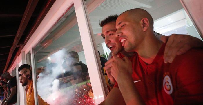 Galatasarayın 22. şampiyonluğunun ardından Floryada muhteşem coşku