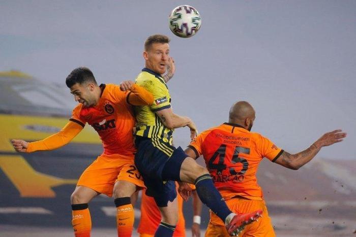 Son dakika: Fenerbahçeden Galatasaray derbisi sonrası tarihi VAR kararı