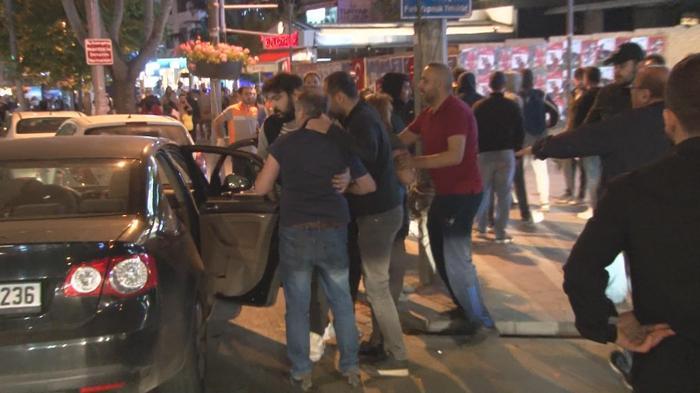 Bağdat Caddesinde Galatasaraylı taraftarlara saldırı