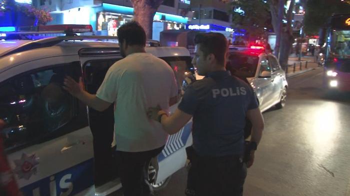Bağdat Caddesinde Galatasaraylı taraftarlara saldırı