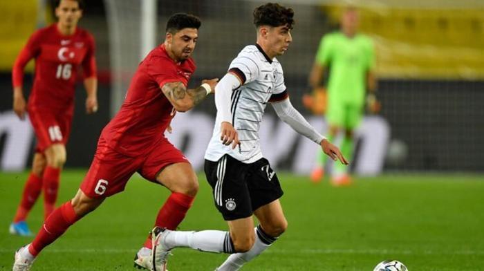 Son dakika | Bayern Munihten Ozan Tufan bombası
