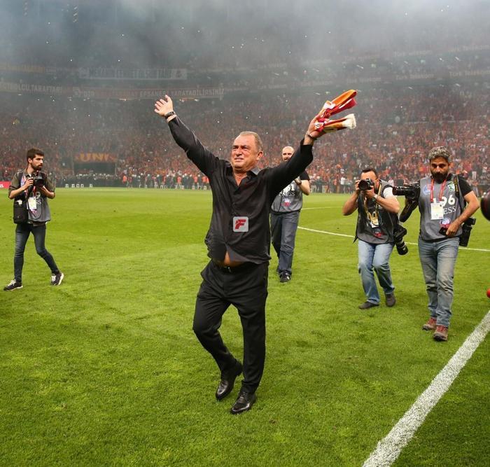 Tarih yazarı Fatih Terim