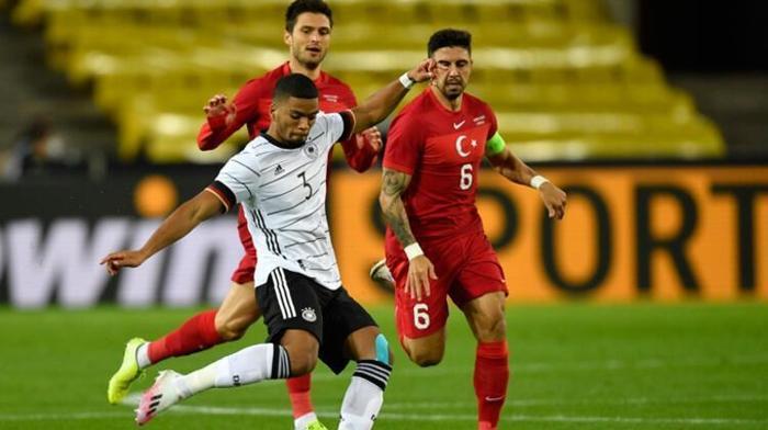 Son dakika | Bayern Munihten Ozan Tufan bombası