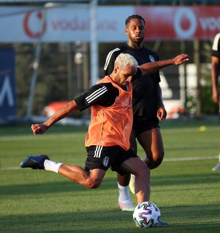 Beşiktaşta kadro dışı kalanların maliyeti 52 milyon TL