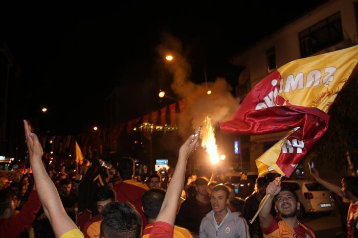 Türkiyenin dört bir yanında Galatasaray sevinci