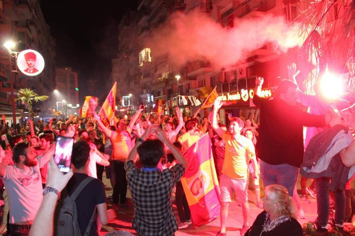 Türkiyenin dört bir yanında Galatasaray sevinci