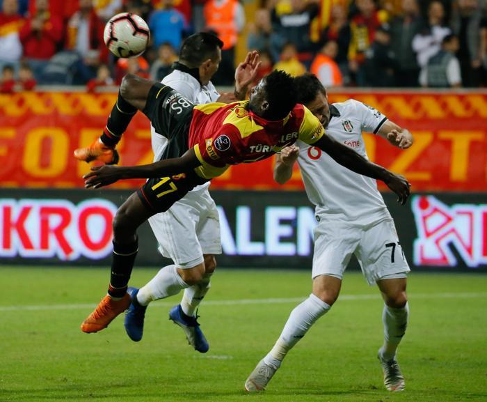 Fanatik yazarlarının Göztepe - Beşiktaş maçı yorumları