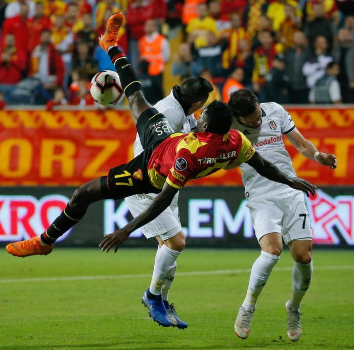 Fanatik yazarlarının Göztepe - Beşiktaş maçı yorumları