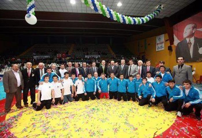 BURSA B.Ş.BELEDİYESPOR GÜREŞ TAKIMI