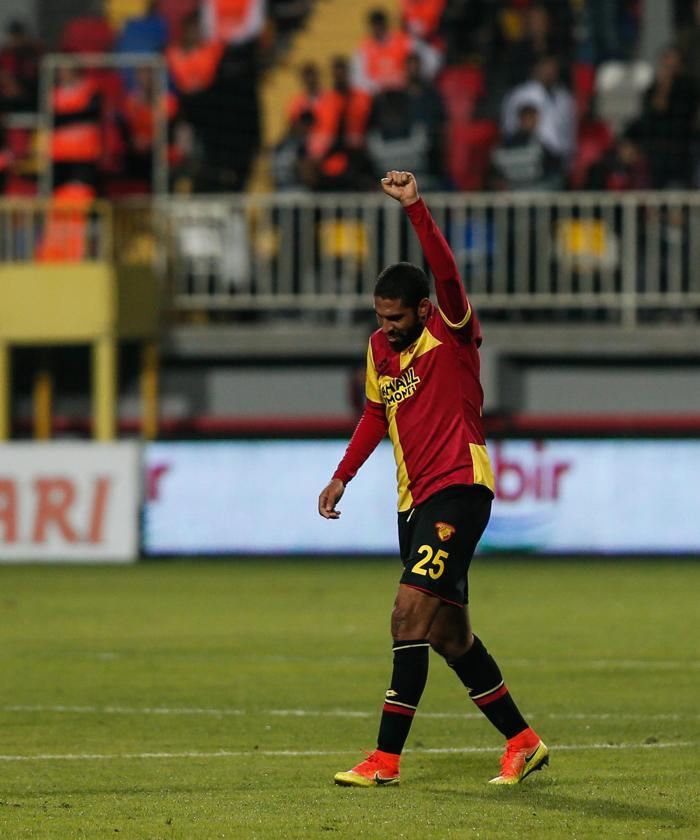Fanatik yazarlarının Göztepe - Beşiktaş maçı yorumları