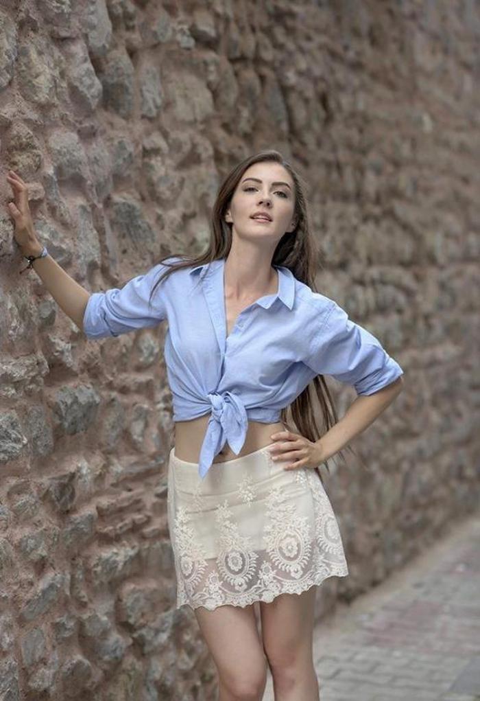 Burcu Özberk Fenerbahçeli Ulaş Kıyak ile aşk yaşıyor