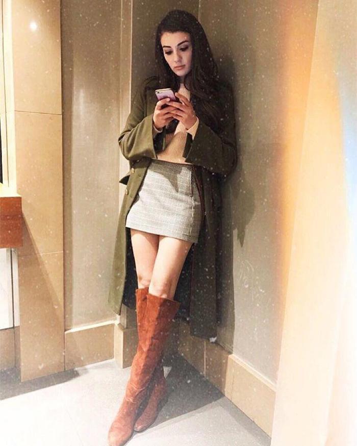 Burcu Özberk Fenerbahçeli Ulaş Kıyak ile aşk yaşıyor