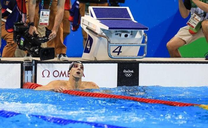 Michael Phelps, 2168 yıllık rekoru kırdı