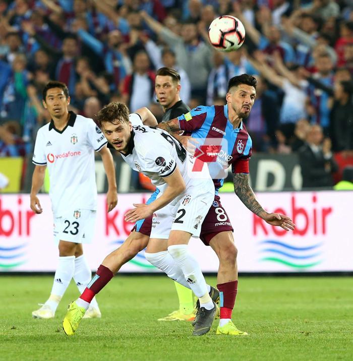 Güntekin Onaydan flaş sözler: Son 2 sezonun sonuncusu Beşiktaş