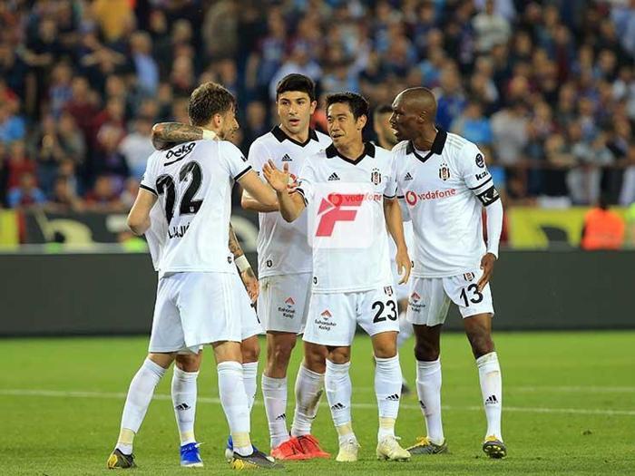BEŞiKTAŞ iKi SEZONDUR KENDi YARIŞINDA SONUNCU