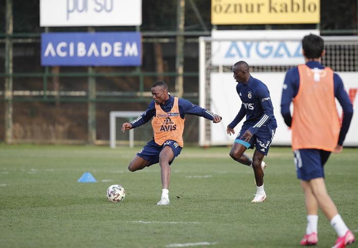 Fenerbahçeye müjde Marcel Tisserand dönüyor