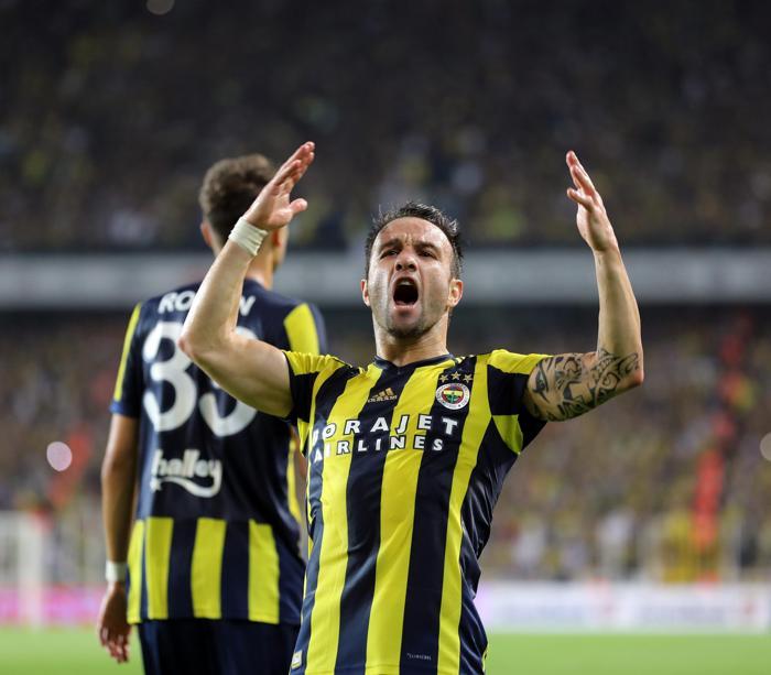 Geçen yılki Valbuena > İsmailin tüm kariyeri