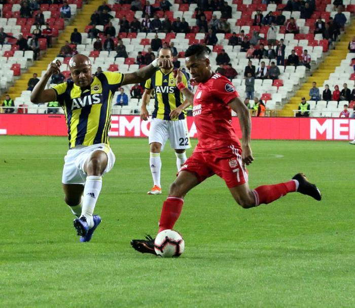 2 - Sol kanat için doğmuş: Ayew