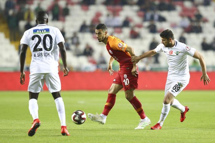 Younes Belhanda