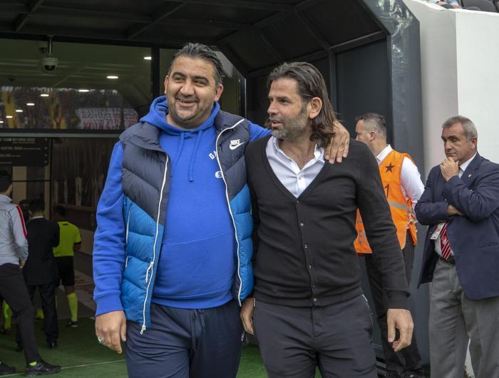 Adana Demirsporda Play-Off geldi, Ümit Özat gözyaşlarına boğuldu