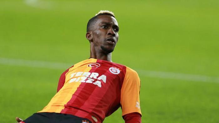 Galatasarayda Onyekuru sorunu çözülemedi Yakında gidiyor...