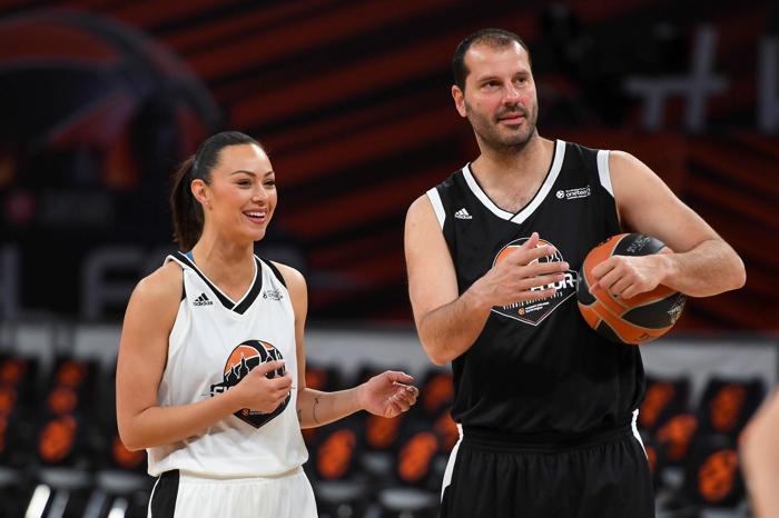 Final Fourda EuroLeague adidas Media Game oynandı