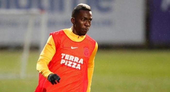 Galatasarayda Onyekuru sorunu çözülemedi Yakında gidiyor...