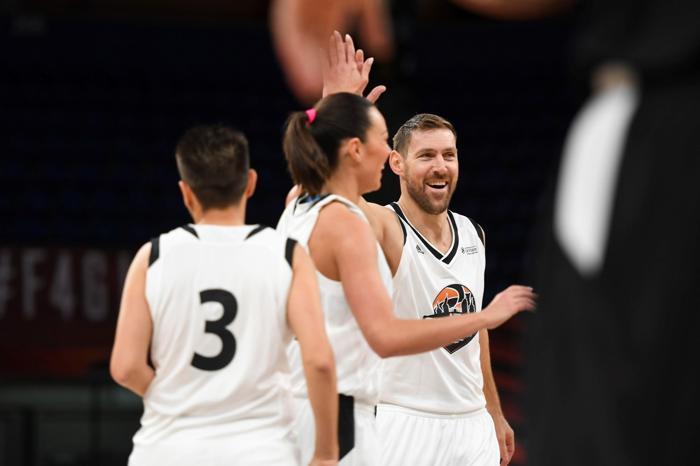Final Fourda EuroLeague adidas Media Game oynandı