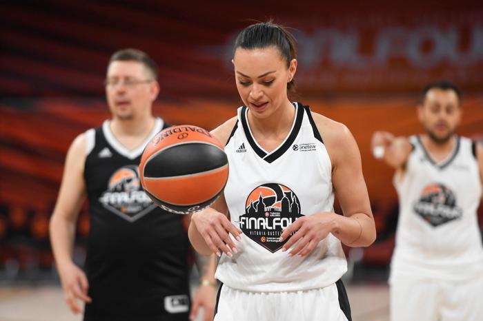 Final Fourda EuroLeague adidas Media Game oynandı