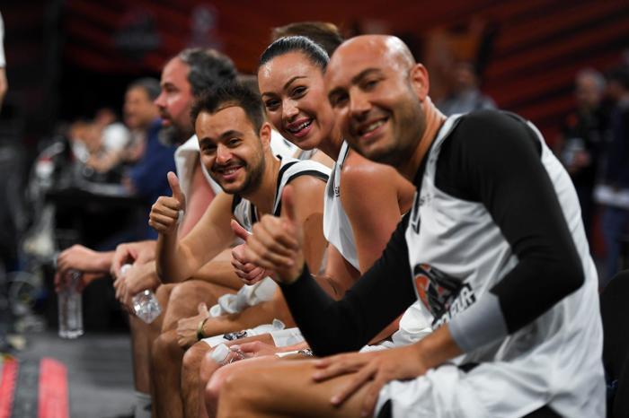Final Fourda EuroLeague adidas Media Game oynandı