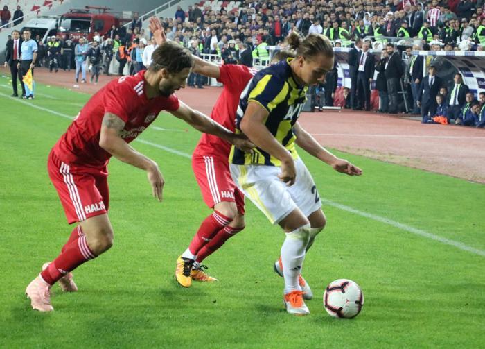Fanatik yazarlarının Sivasspor - Fenerbahçe maçı yorumları