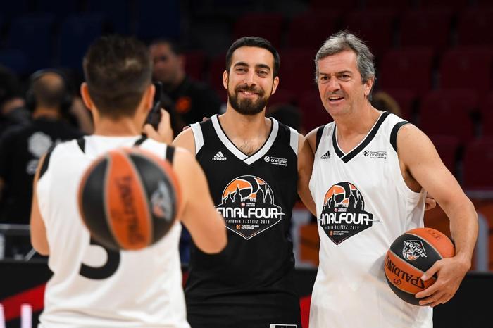 Final Fourda EuroLeague adidas Media Game oynandı